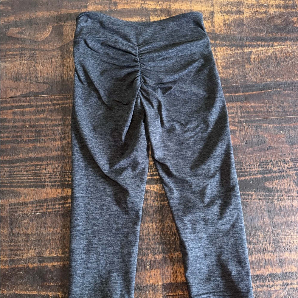 Celestial bodiez capri leggings - Picture 2 of 5